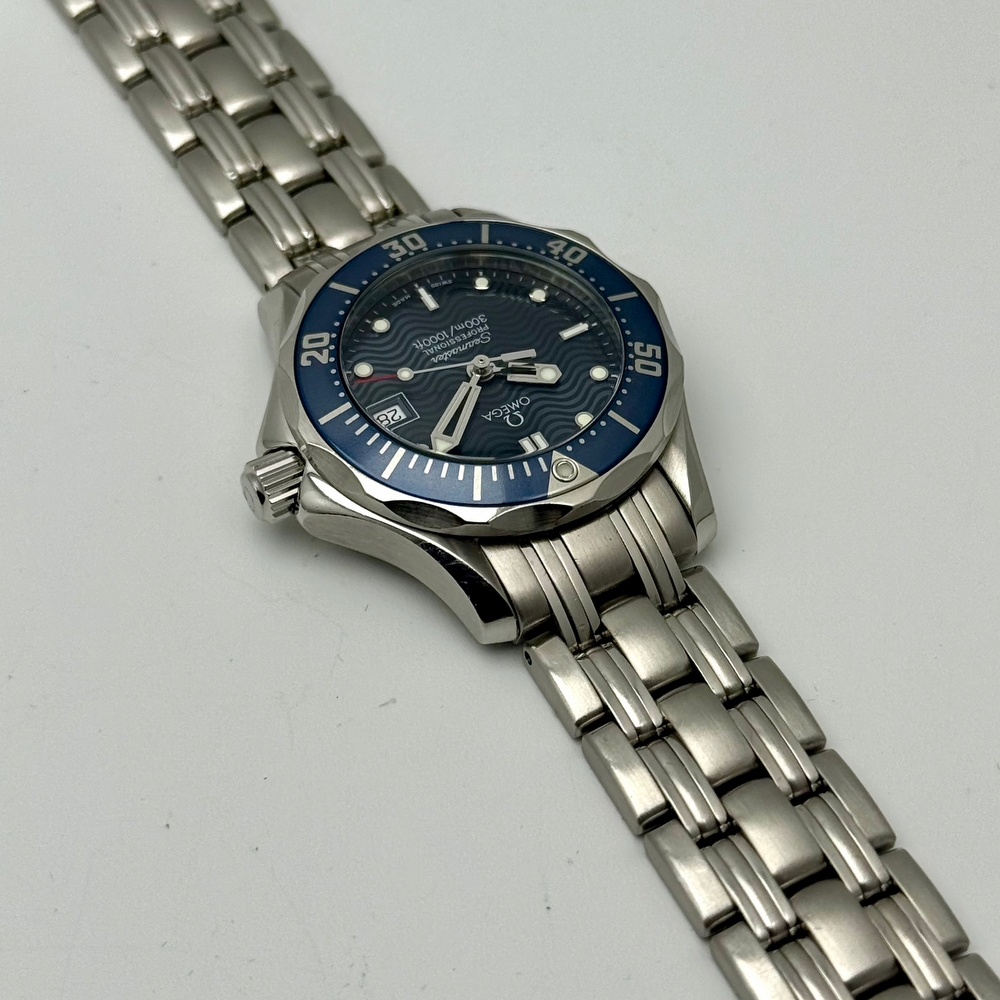 Omega Seamaster Professional 300M Lady 